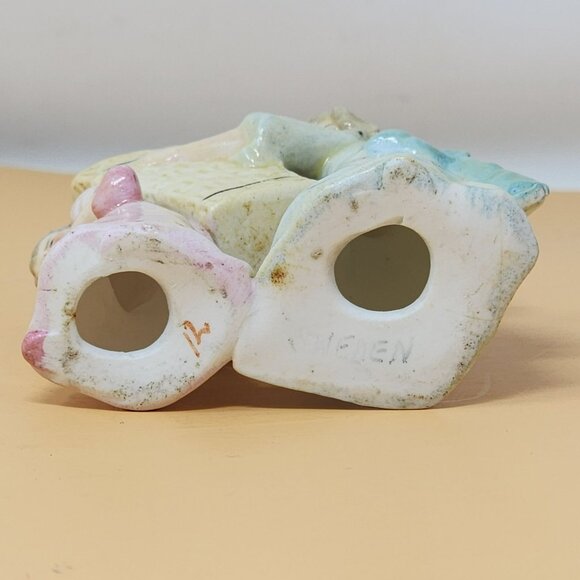 Vintage Ceramic Figurine Of Two Girls With Basket - Picture 7 of 12